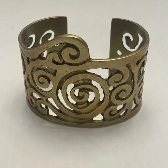 Vintage Artisan Modernist Wide Etruscan Egyptian Brass Cuff Bangle Bracelet - Picture 2 of 7